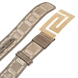 Pre Owned حزام فيرساتشي حافة جلد وقماش بالشعار رصاصي ميتاليك إبزيم غريكا 80 سم