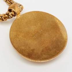 مملوكة مسبقًا Versace Medusa Logo Medallion Gold Tone Chunky Pendant Necklace