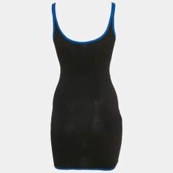 مملوكة مسبقًا فستان فرساتشي أسود محيك وحرير مخطط تفاصيل بلا أكمام ضيق قصير صغير