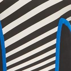 مملوكة مسبقًا فستان فرساتشي أسود محيك وحرير مخطط تفاصيل بلا أكمام ضيق قصير صغير