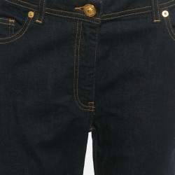 مملوكة مسبقًا بنطلون جينز سكيني دينم بأجزاء مغايرة أزرق فيرساتشي بمقاس صغير - خصر 26 بوصة