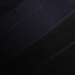 Pre Owned بنطلون فيرساتشي مزين بشبك كريب مرن أسود مقاس وسط (ميديوم)