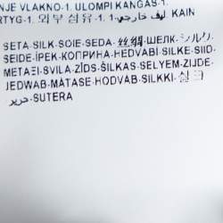 Pre Owned بلوزة فيرساتشي رقبة مزينة رباط و ازرار أمامية حرير أسود مقاس كبير (لارج)