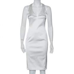 Pre Owned فستان فيرساتشي ساتان أبيض رقبة واسعة مقاس صغير (سمول)