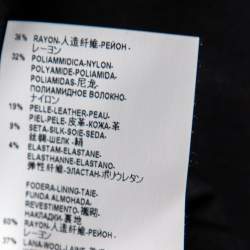 Pre Owned فستان فيرساتشي كم واحد غير متماثل تفاصيل فتحة تريكو سترتش أسود مقاس متوسط