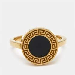 Pre Owned Versace Greca Onyx 18k Yellow Gold Ring Size 54
