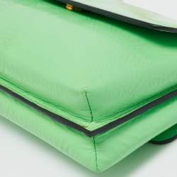 Pre Owned Versace Green Patent Leather Medusa Ring Handle Clutch