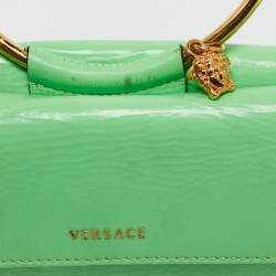 Pre Owned Versace Green Patent Leather Medusa Ring Handle Clutch