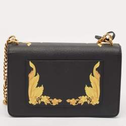 مملوكة مسبقًا Versace Black/Yellow Baroque Print Leather Icon Medusa Shoulder Bag