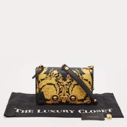 مملوكة مسبقًا Versace Black/Yellow Baroque Print Leather Icon Medusa Shoulder Bag