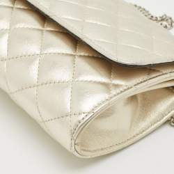 Pre Owned Versace Pale Gold Quilted Leather Medusa Chain Clutch