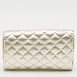 Pre Owned Versace Pale Gold Quilted Leather Medusa Chain Clutch