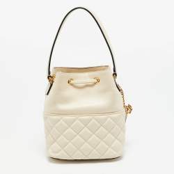 Pre Owned Versace Cream Quilted Leather Medusa Drawstring Bucket Bag