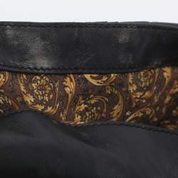 Pre Owned Versace Black Quilted Leather Calliope Vanitas Shoulder Bag