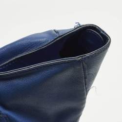 مملوكة مسبقًا حقيبة أسبوعية فيرساتشي جلد أزرق