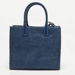 مملوكة مسبقًا حقيبة يد فيرساتشي ميدوسا صغيرة دنيم أزرق