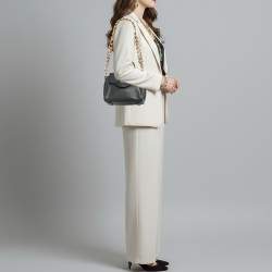 مملوكة مسبقًا حقيبة فيرساتشي لا ميدوسا جلد أزرق بيد علوية