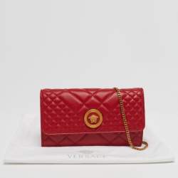 Pre Owned Versace Medusa La Medusa Red Quilted Leather Chain Clutch