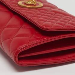 Pre Owned Versace Medusa La Medusa Red Quilted Leather Chain Clutch