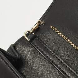 Pre Owned حقيبة كلتش قلاب فيرساتشي ميدوسا جلد أسود