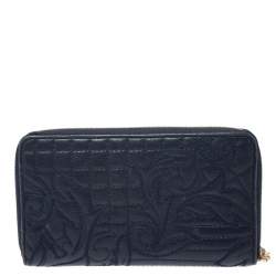 مملوكة مسبقًا Versace Navy Blue Leather Vanitas Zip Around Wallet