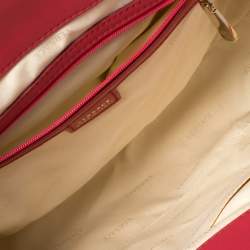 مملوكة مسبقًا Versace Red Croc Embossed Leather Satchel