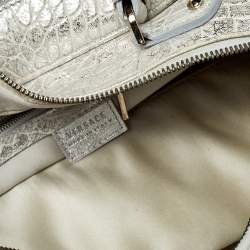 Pre Owned حقيبة ساتشل فيرساتشي جلد نقشة التمساح فضي 