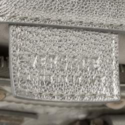 مملوكة مسبقًا Versace Silver Ostrich Embossed Leather Snap Out Of It Satchel