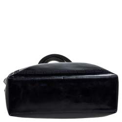 مملوكة مسبقًا حقيبة ي د توتس فيرساتشي شوبر جلد لامع أسود مزين ميدوسا مخرم 