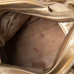 مملوكة مسبقًا حقيبة ساتشل فيرساتشي جلد وجلد نقشة التمساح ذهبي بسلسلة