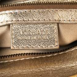 مملوكة مسبقًا حقيبة ساتشل فيرساتشي جلد وجلد نقشة التمساح ذهبي بسلسلة