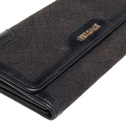 مملوكة مسبقًا Versace Black Monogram Canvas and Leather Wallet on Chain