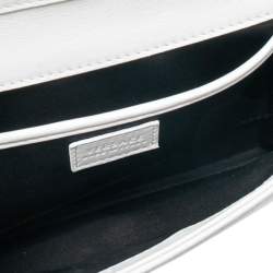 Pre Owned Versace White Leather Medusa Chain Clutch