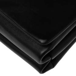 Pre Owned Versace Black Leather Medusa Flap Shoulder Bag