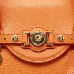 مملوكة مسبقًا Versace Orange Leather Medusa Medallion Tote