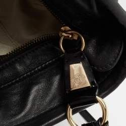 Pre Owned حقيبة يد توتس فيرساتشي فانيتاس شوبينغ جلد لامع أسود