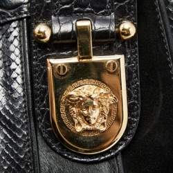 Pre Owned حقيبة فرساتشي شراشيب سويدي وشعر عجل وجلد ثعبان وجلد تمساح سوداء