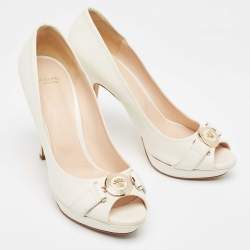 Pre Owned Versace Cream Leather Medusa Peep Toe Pumps Size 40