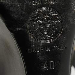 مملوكة مسبقًا Versace Black Leather Medusa Wedge Sandals Size 40