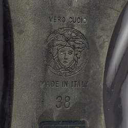 Pre Owned Versace Black Patent Leather Pumps Size 38