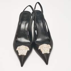 مملوكة مسبقًا Versace Black Satin Crystal Embellished La Medusa Slingback Pumps Size 38