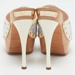 Pre Owned القباقيب فيرساتشي قماش متعدد الألوان وجلد لامع مقاس 38.5