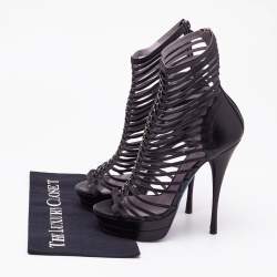 مملوكة مسبقًا حذاء بوت كاحل فرساتشي قفصي نعل سميك مقدمة مفتوحة جلد لامع ذهبي غير لامع ميتالك/ أسود مقاس 41