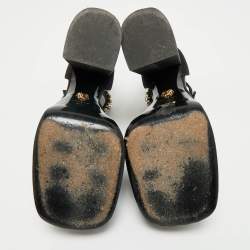 Pre Owned حذاء كعب عالي فيرساتشي ساتان أسود مزين بالكريستال بحزام للكاحل مع منصة مقاس 37.5