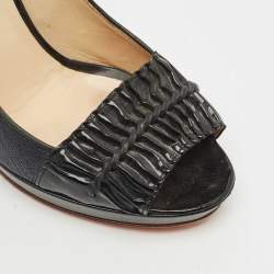 Pre Owned Versace Black Coated Raffia and Patent Leather Peep Toe Pumps Size 38