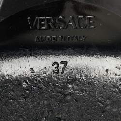 Pre Owned شبشب فيرساتشي جلد أسود ميدوسا بيغي مقاس 38