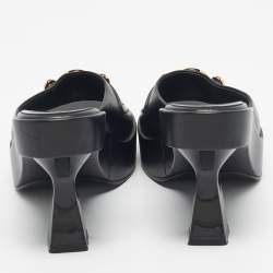 Pre Owned شبشب فيرساتشي جلد أسود ميدوسا بيغي مقاس 38