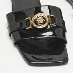 Pre Owned Versace Black Patent Medusa Logo Embellished Flat Slides Size 40