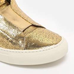 مملوكة مسبقًا Versace Metallic Gold Crackle Leather Medusa High Top Sneakers Size 38.5