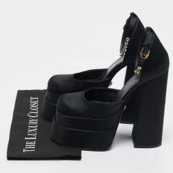 مملوكة مسبقًا Versace Black Satin Aevitas Platform Pumps Size 37